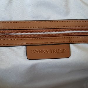 Ivanka Trump Bags - Ivanka Trump Large Tote Ivanka Trump Bags - Ivanka Trump Large Tote